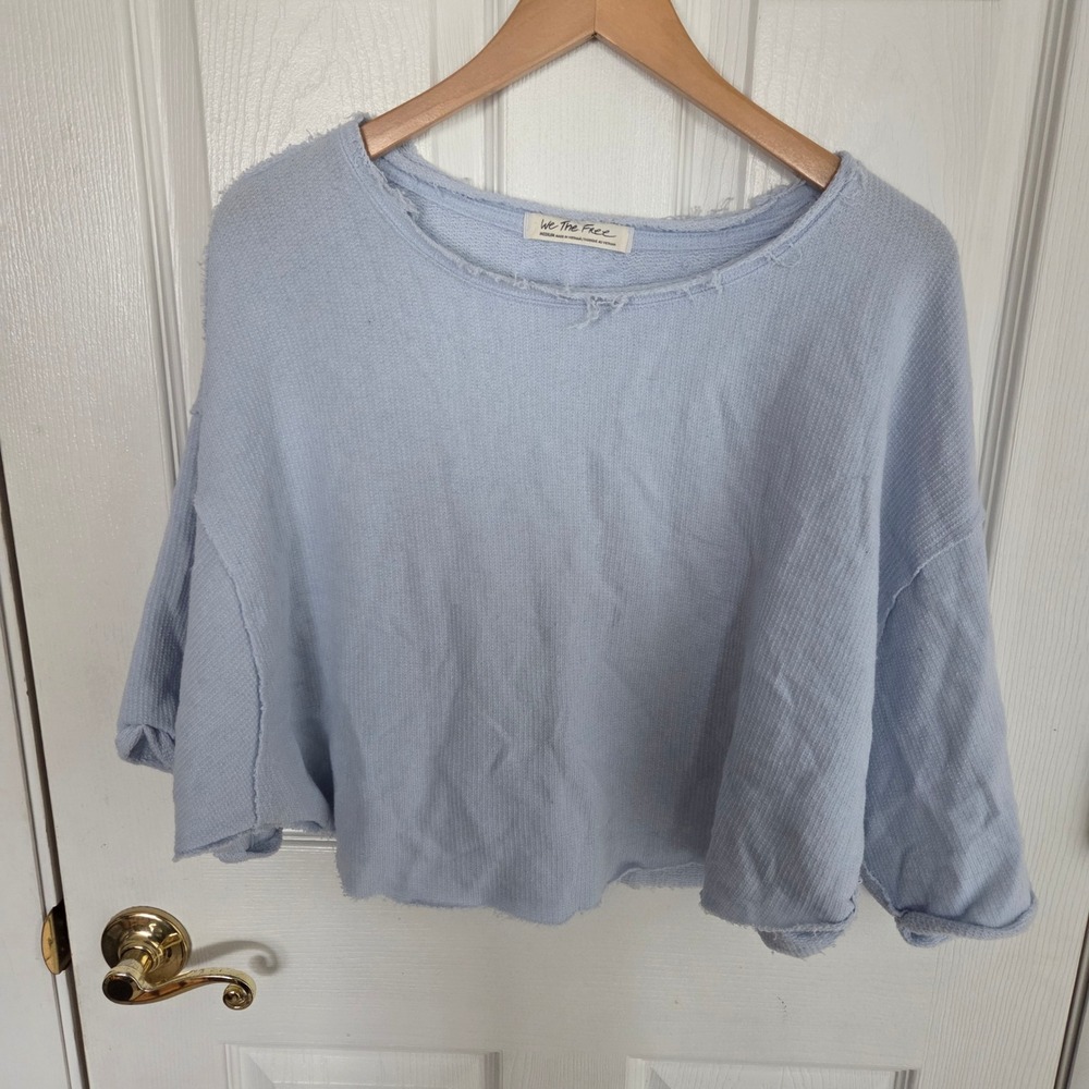 We The Free Free People Light Blue Cropped Raw Hem Sweatshirt Top Medium cottage